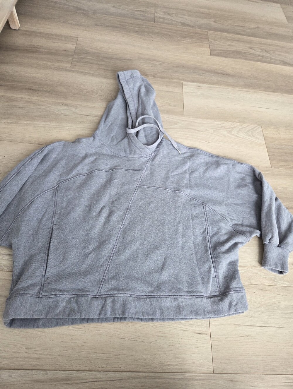 Lululemin Hoodie